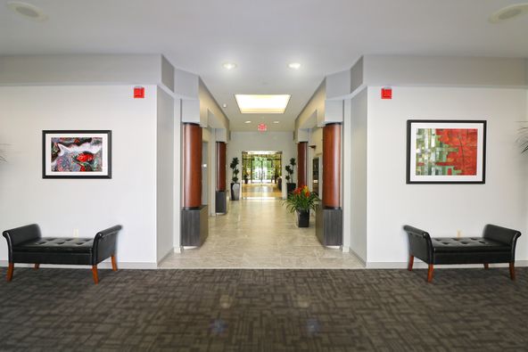 BELFORT I: 7751 Belfort Pkwy, Jacksonville, FL 32256